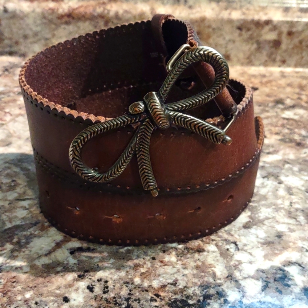 Women's Bow Leather Belt